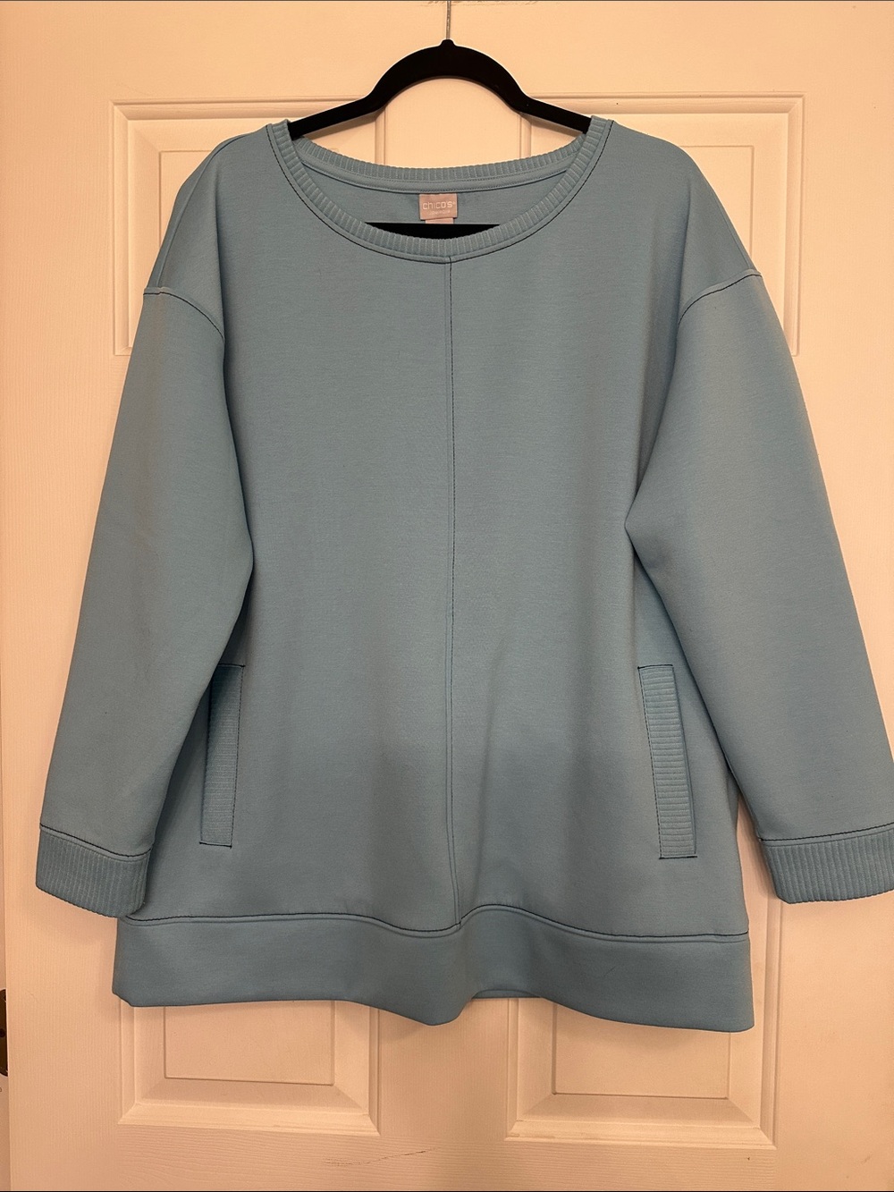 Chico’s Light Blue Tunic Sweatshirt with Pockets